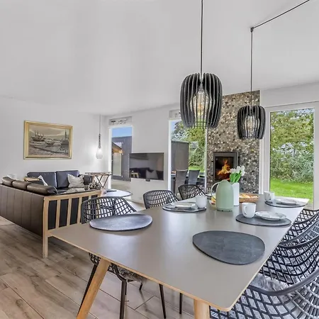 別荘 Litle - 30m From The Sea By Interhome Bøtø By